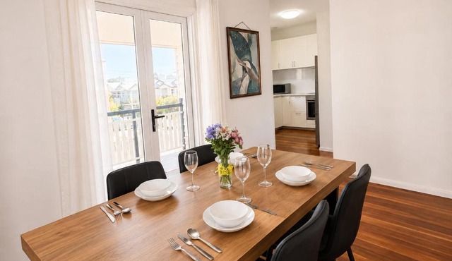 Charming Queenslander 3 bed 1 bath in West End in Brisbane