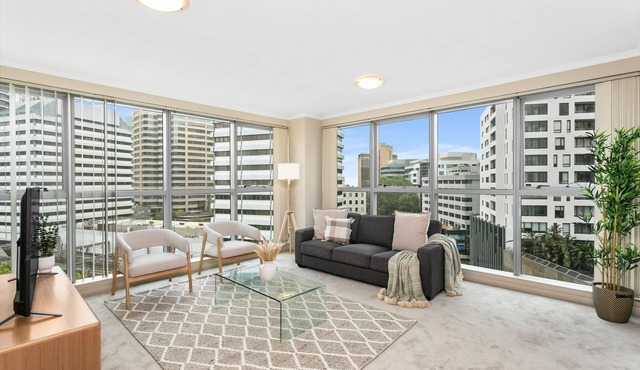 Chatswood- HELP5 Help Street - Modern Building - Close to Everything! in Chatswood