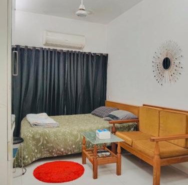 Cheapest Cozy Studio Apartment Tv Ac Netflix in Dhaka