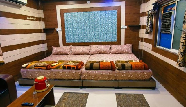 Chirag Guest House