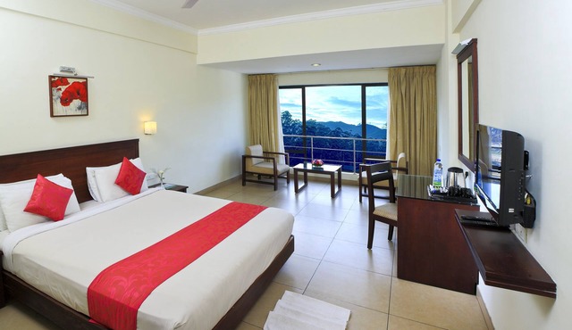 Clouds Valley Leisure Hotel