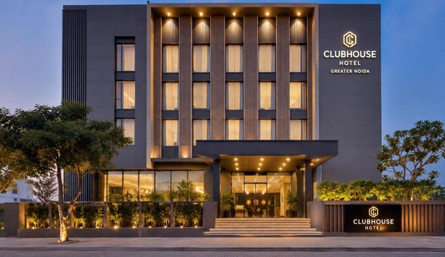 Clubhouse Hotel by CheckIn Greater Noida