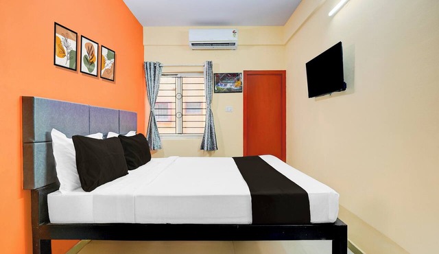 Collection O Electronic City in Anekal
