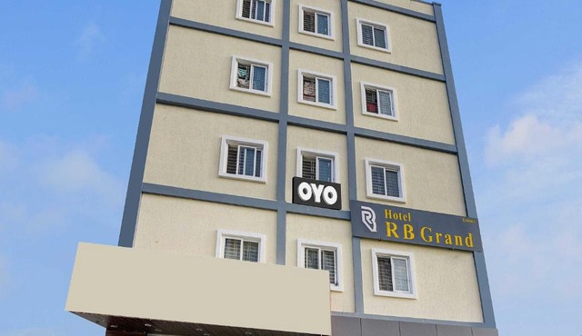 Collection O RB GRAND @ KOMPALLY in Hyderabad