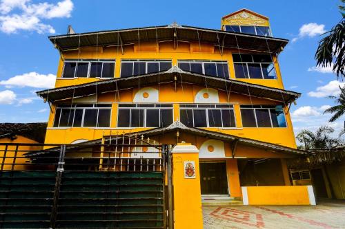 Collection O Thirukadaiyur Bus Terminal Formerly Royal Sri Amirthayoga