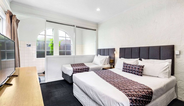 Comfort Inn Greensborough in Macleod