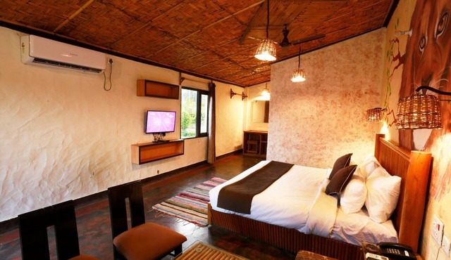 Corbett Soho Resort