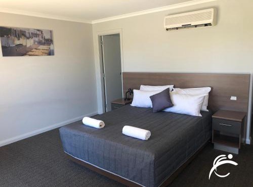 Coro Club Motel in Griffith