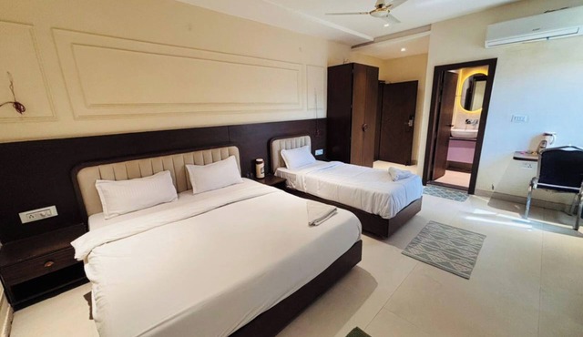 Corporate Hotel Shivpuri in Shivpuri