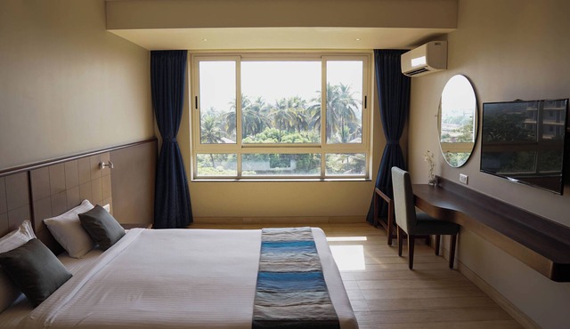 Cosmique Clarks Inn Suites , Goa