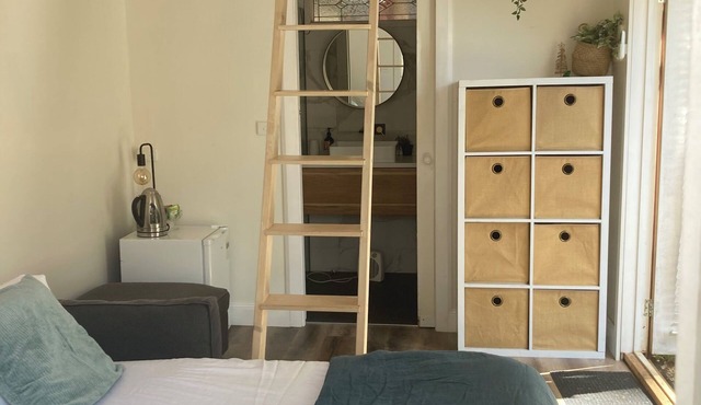 Cosy bespoke Cottage in Olinda-central location in Olinda