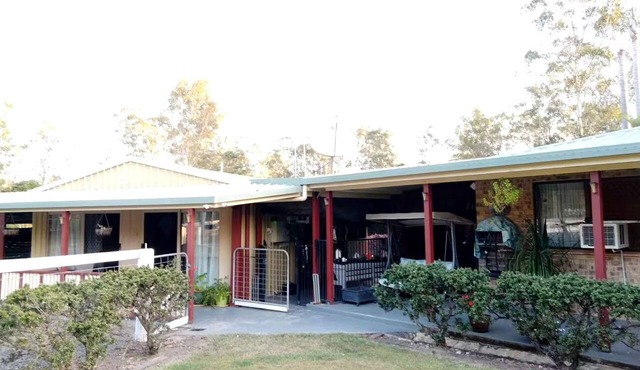 Country Farm Escape with Petting Animals, Playground & Pool in Queensland, Australia in South Kolan