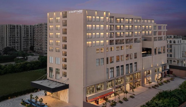 Courtyard by Marriott Ghaziabad India in Ghaziabad