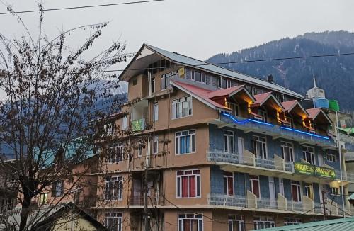 CS Shhandella Hotel