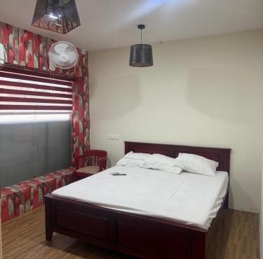 Cumins Residency