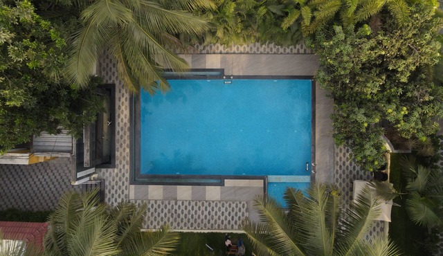 D'WAYFARER INN Resort in Erode