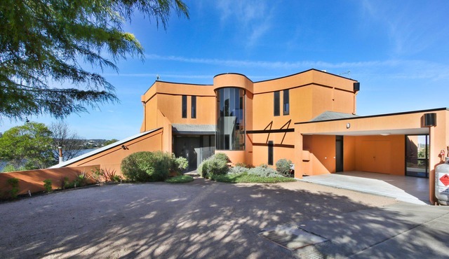Deja Views House - Spacious House with water views perfect for families and groups in Kalimna