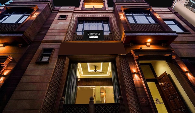 Deluxe Shiv Hari Heritage