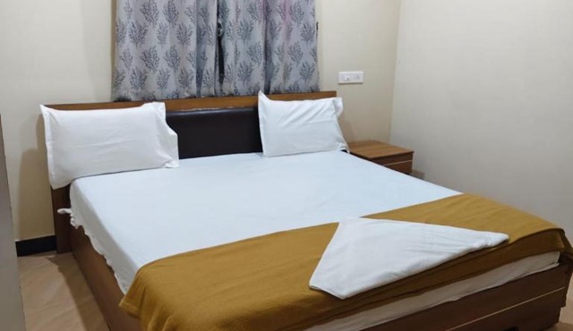 Devine stay in 200 meters from Guruvayur temple in Guruvāyūr