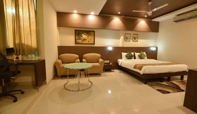 Dibrugarh Club House