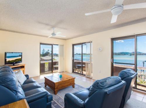 Dolphin Place 05 in Tuncurry