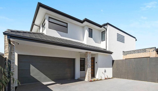 Domi Rentals - The Highland House in Oakleigh East