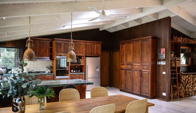 Ecco Red Hill Retreat | Luxe Rural Escape in Red Hill South