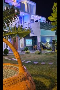 ECR Beach Villa with Private Swimming Pool - R&B in Tirupporūr
