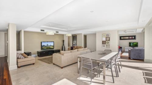Edge luxury apartment - Close to beach in Avoca Beach
