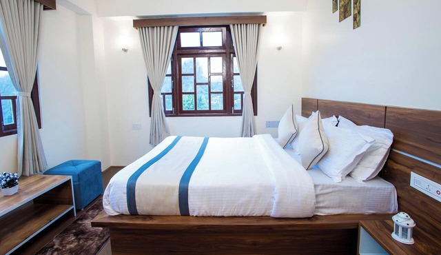 Elite Zong Sikkim Hotel by Divine's