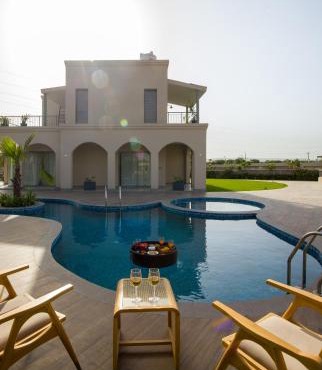 ELIVAAS Signature Villa Fiorita Stunning Mediterranean-Style 3 BHK Villa With Outdoor Pool, Bar & Hill Views in Jaipur