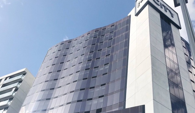 Exclusive Skyview 2BR2Bth Apartment @Mcity shopping centre Clayton MonashVIC3168 in Clayton