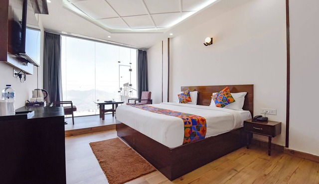 Fabhotel Burans Residency in Dhanaulti