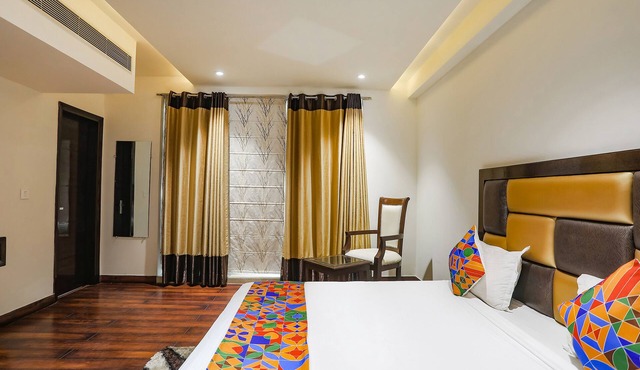 Fabhotel Grand Stay