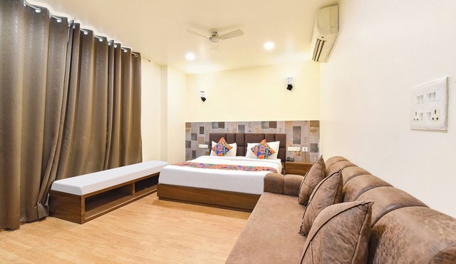 FabHotel Harsh Paradise - Malviya Nagar