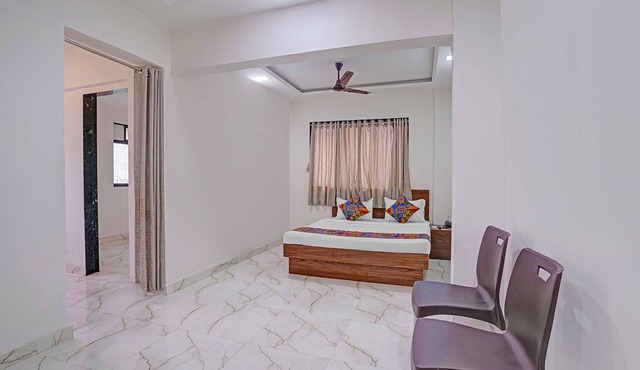 Fabhotel Red Rose Palghar