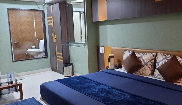 FabHotels Arcadia in New Delhi