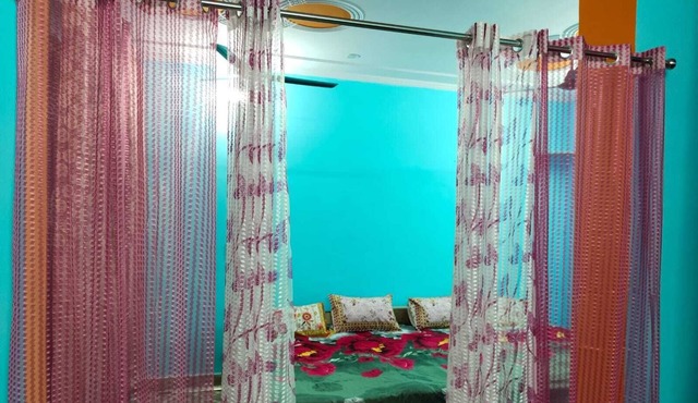 Family atmosphere Guest Room With Double Bed + Single Bed With Cooling Duckting in Jaipur