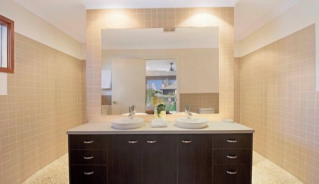 FANTASTIC VALUE, affordable luxury in Gold Coast