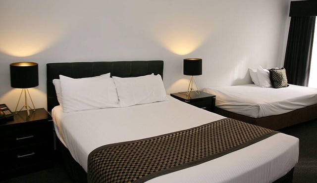 Footscray Motor Inn in Footscray