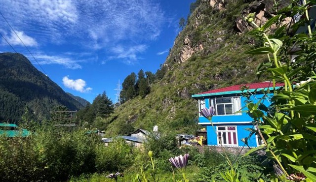 FORMOSA Cafe Hostel KASOL GOA in Kasol