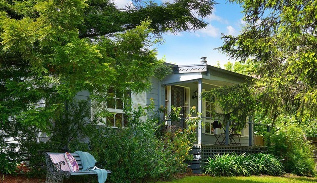 Foxmere - Pet Friendly with Spa in the heart of Daylesford! in Daylesford