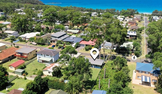 Free night! Pay for 2 stay for 3 at Beach Bangalow in Narrawallee in Narrawallee