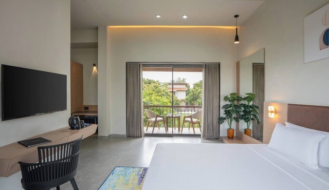 Gir Aatithya Clarks Inn in Talala