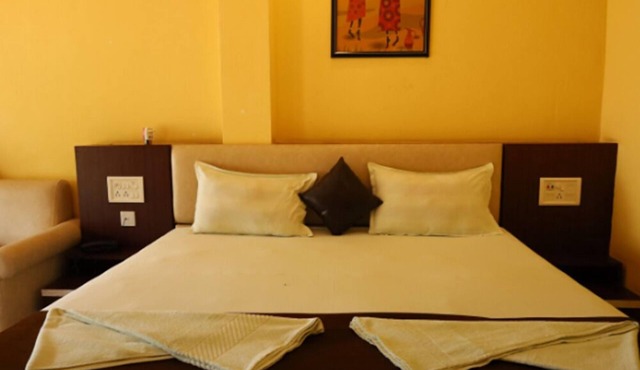 Golden View Resort & Restaurant
