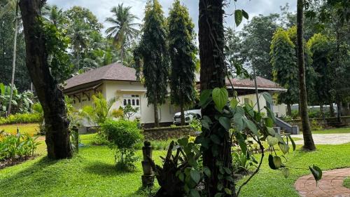 Grace Cottage, Ayoor in Ayūr