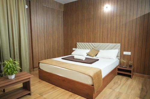 Grand sapphire Mysore