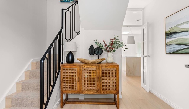 Hampton Beach Pearl - A stunning architecturally designed townhouse in Hampton