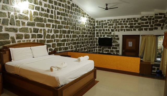 Holiday Valley Nature Resorts