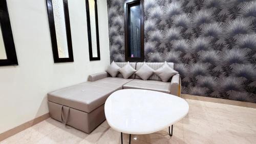 Homlee Aura-3BHK-Lift-Parking-Max Vaishali
